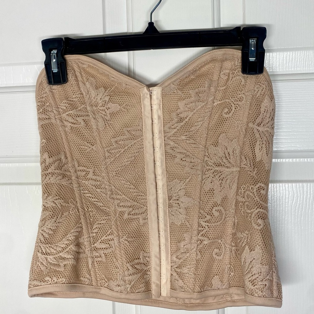 Forever 21 Elegant Tan Cream Lace Bustier in Beige Medium NWT - Picture 1 of 3